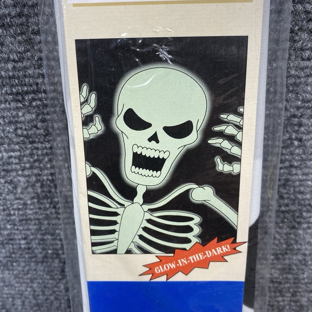 Skeleton Flag Glow-in-the-Dark  Halloween Skull 28 x 40" Banner Meadow Creek New